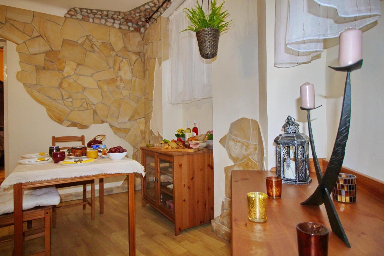Cosy Castle Apartment Budapest Extérieur photo