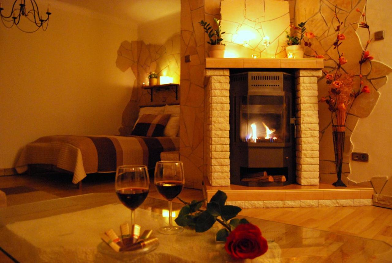 Cosy Castle Apartment Budapest Extérieur photo